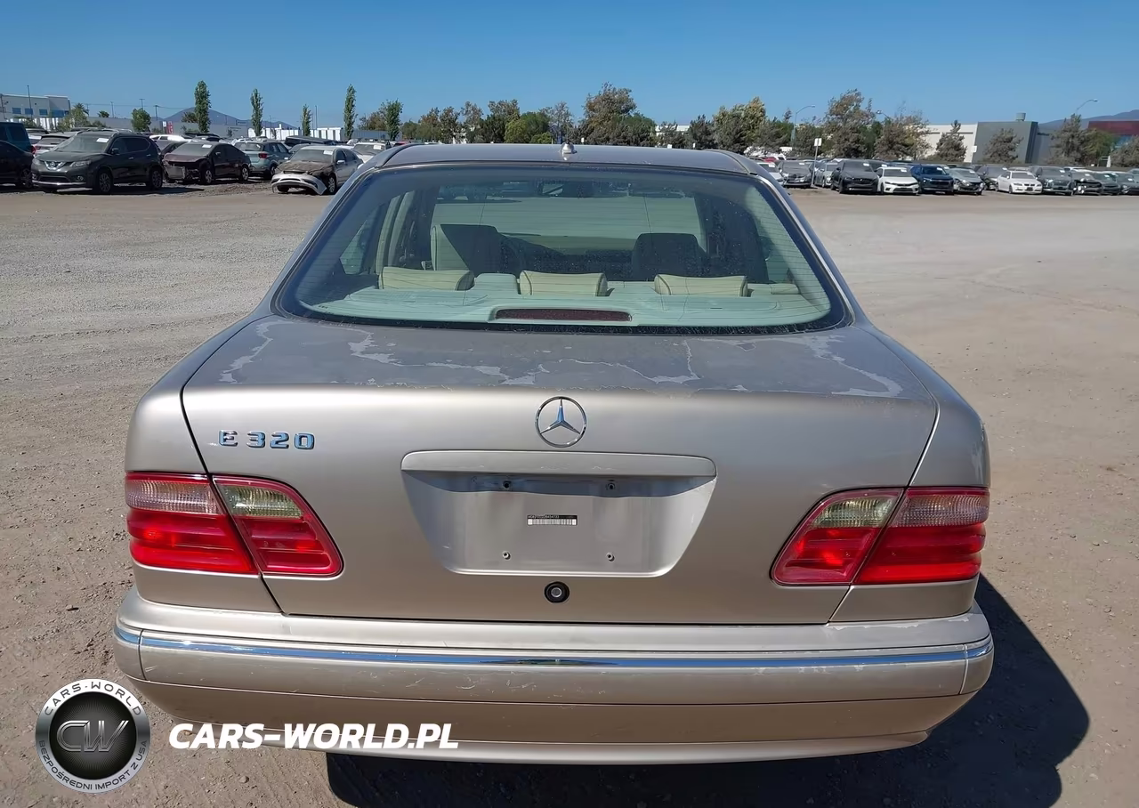 2002 Mercedes-Benz E 320 Special Edition VIN:WDBJF65J22B454733 - 16