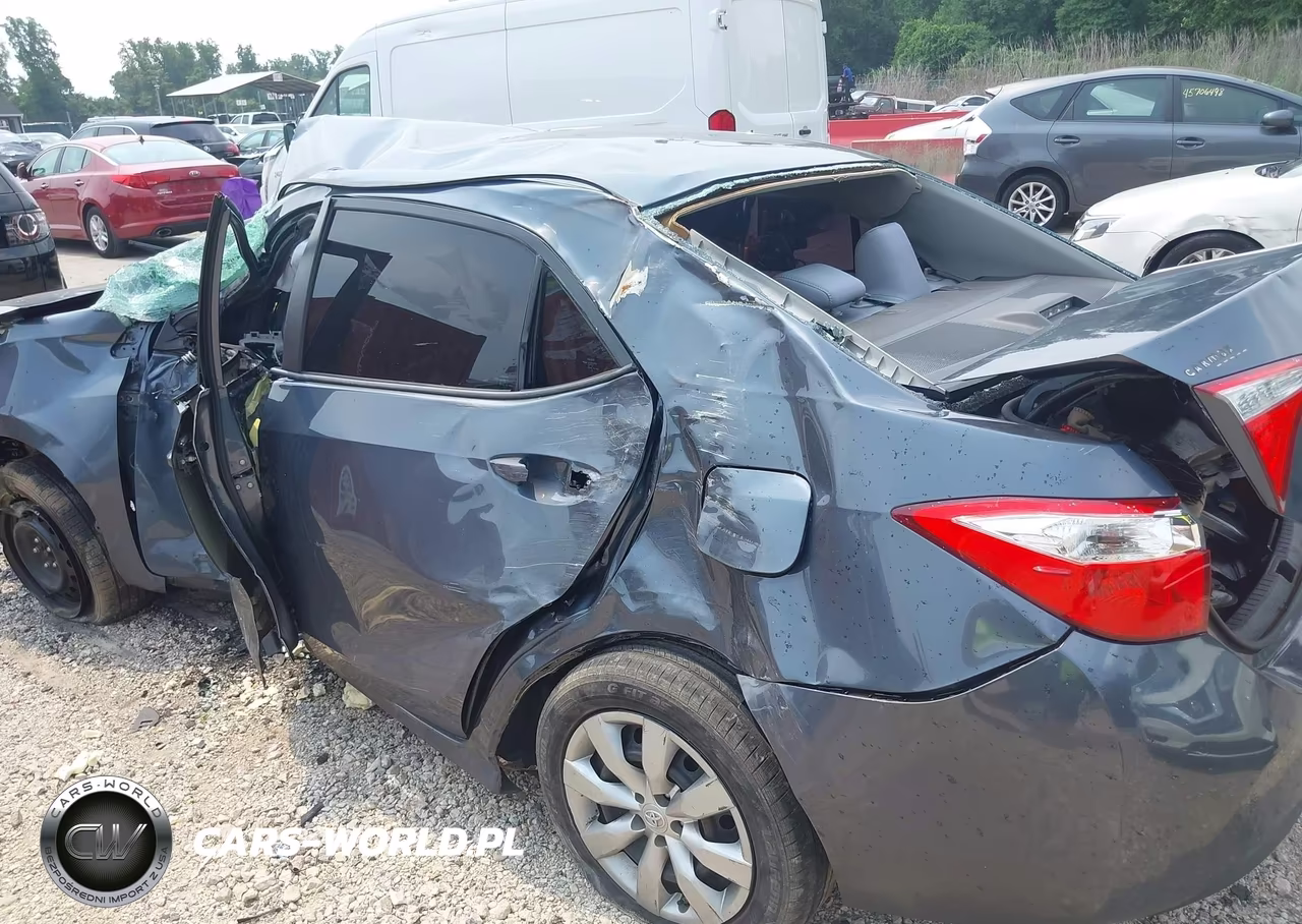 2016 Toyota Corolla Le VIN:2T1BURHE9GC675069 - 12