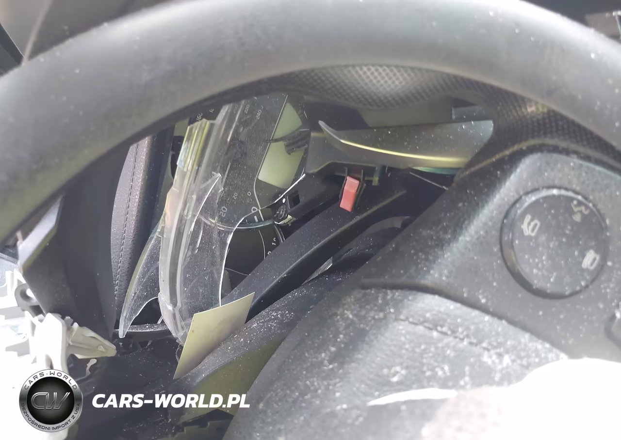2016 Toyota Corolla Le VIN:2T1BURHE9GC675069 - 16