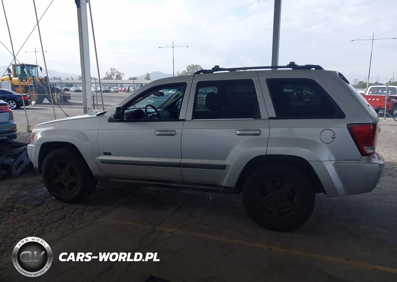 2007 Jeep Grand Cherokee Laredo VIN:1J8GS48K77C646949 - 14