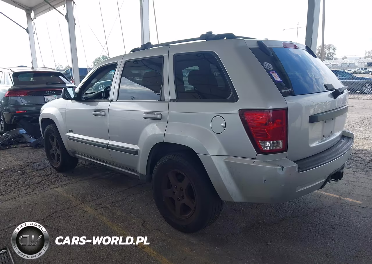 2007 Jeep Grand Cherokee Laredo VIN:1J8GS48K77C646949 - 3
