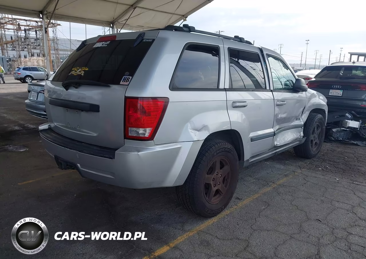 2007 Jeep Grand Cherokee Laredo VIN:1J8GS48K77C646949 - 4