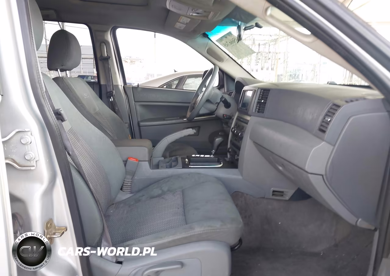 2007 Jeep Grand Cherokee Laredo VIN:1J8GS48K77C646949 - 5