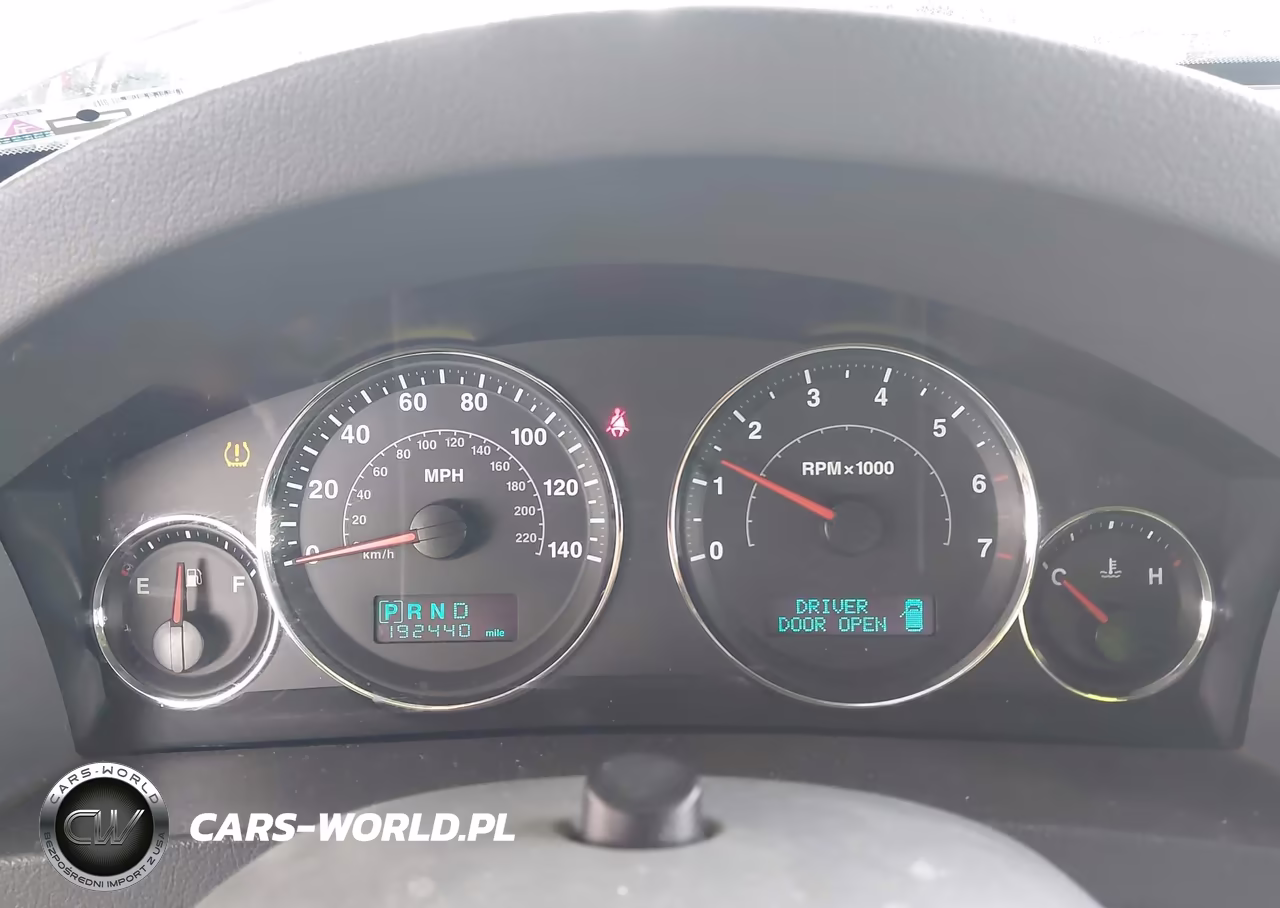 2007 Jeep Grand Cherokee Laredo VIN:1J8GS48K77C646949 - 7