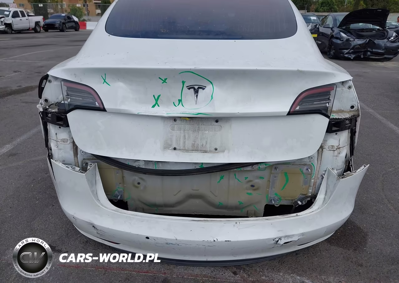2018 Tesla Model 3 Long Range-Mid Range VIN:5YJ3E1EA3JF040677 - 6