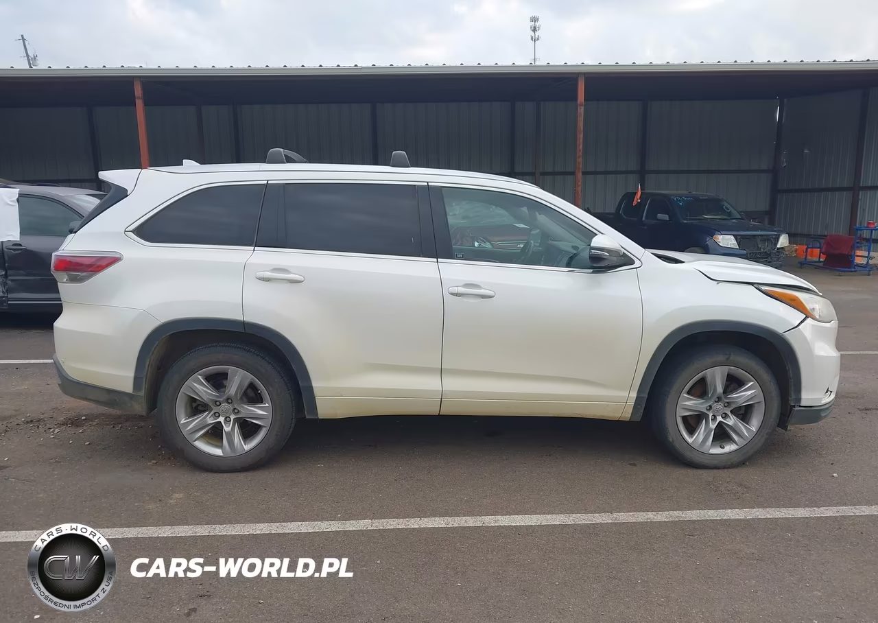 2015 Toyota Highlander Limited V6 VIN:5TDYKRFH9FS074621 - 14