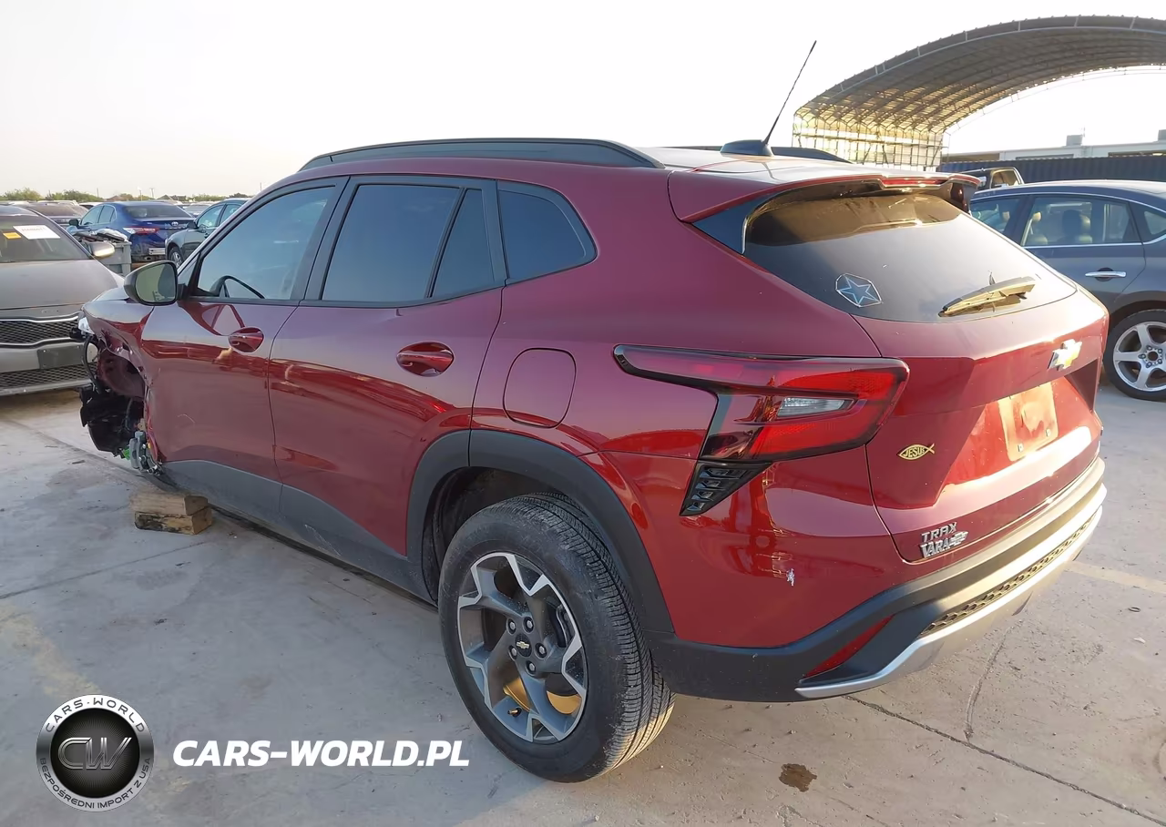 2025 Chevrolet Trax Fwd Lt VIN:KL77LHEP3SC285124 - 3