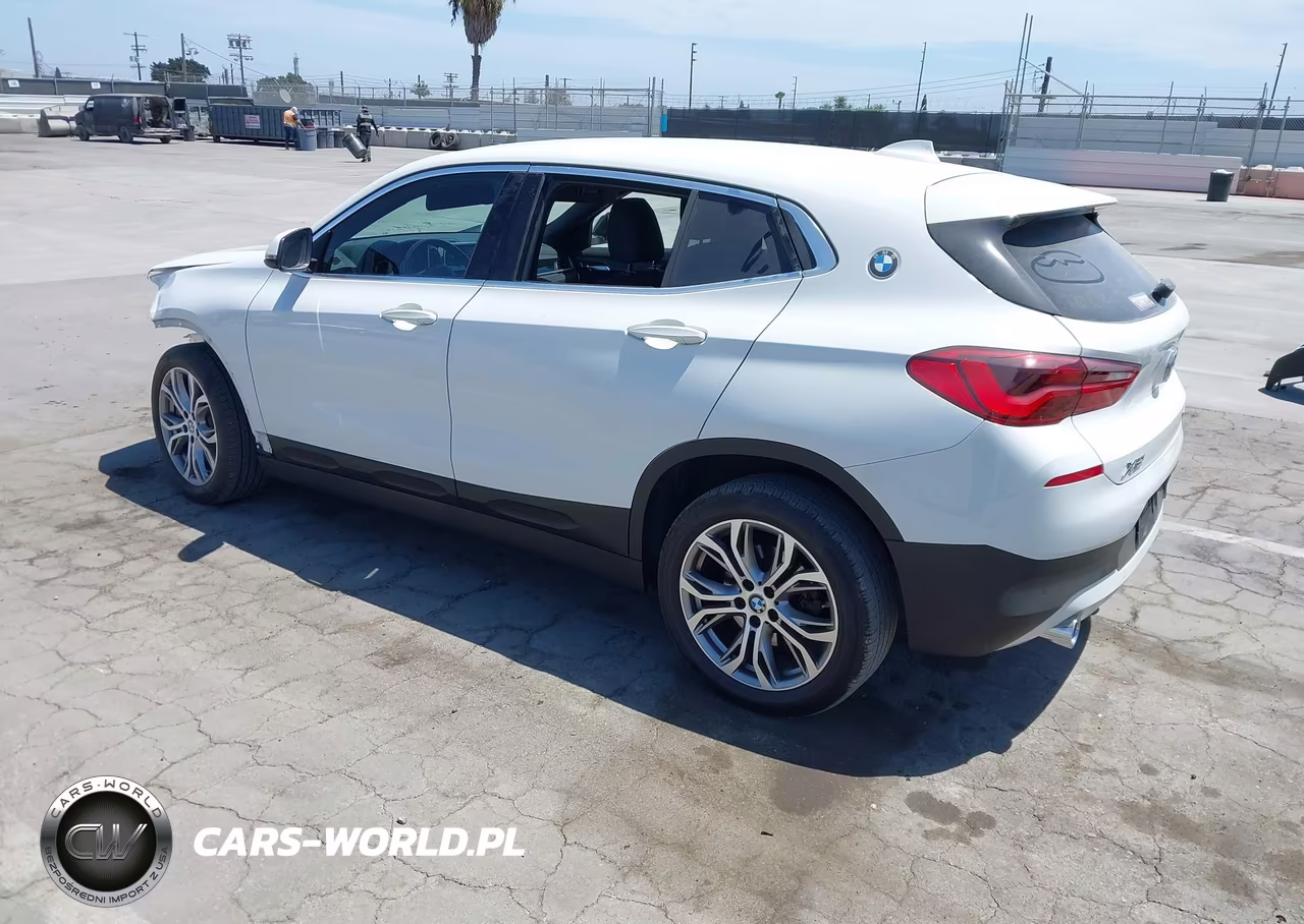 2018 BMW X2 Sdrive28I VIN:WBXYJ3C30JEJ91241 - 3