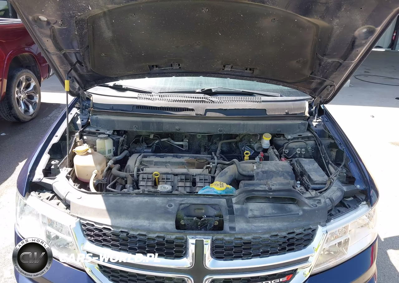 2018 Dodge Journey Se VIN:3C4PDCAB3JT445308 - 10