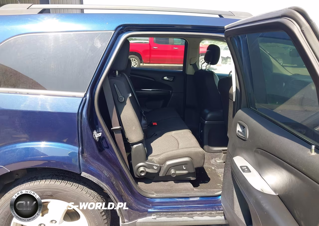 2018 Dodge Journey Se VIN:3C4PDCAB3JT445308 - 8