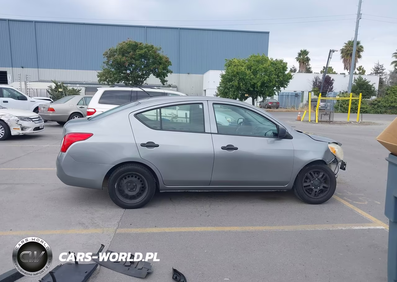 2013 Nissan Versa 1.6 S VIN:3N1CN7AP7DL852652 - 14