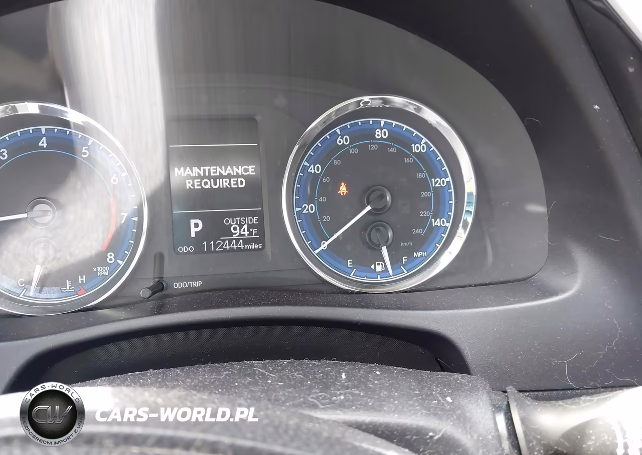 2018 Toyota Corolla Le VIN:5YFBURHEXJP746741 - 7