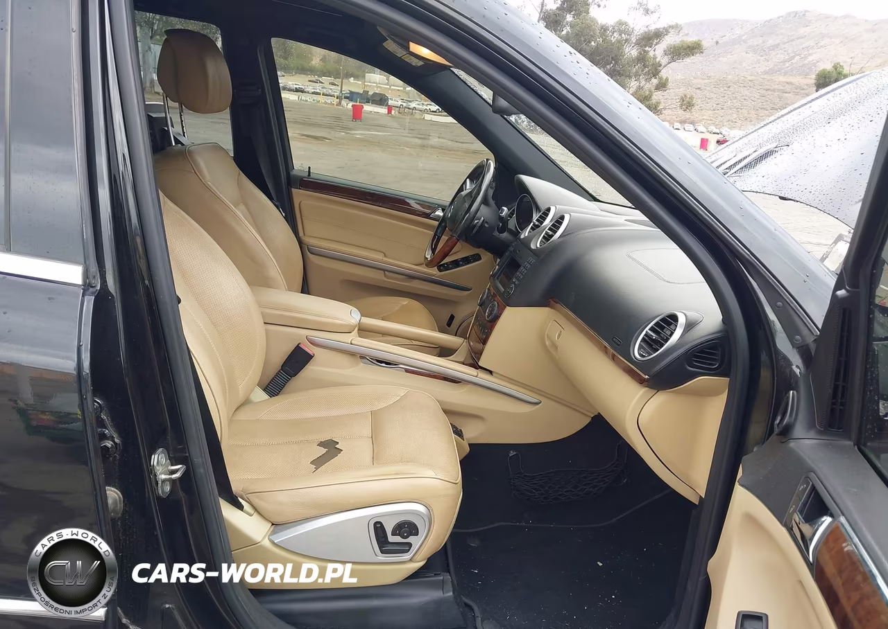 2011 Mercedes-Benz Gl 550 4Matic VIN:4JGBF8GEXBA739585 - 5