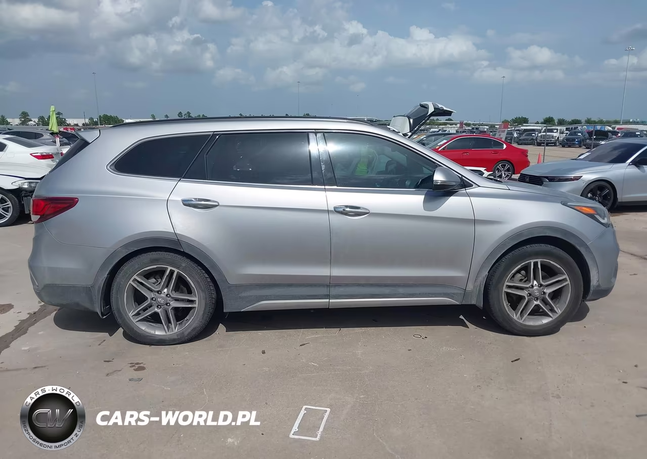 2017 Hyundai Santa Fe Limited Ultimate VIN:KM8SR4HF4HU185944 - 13