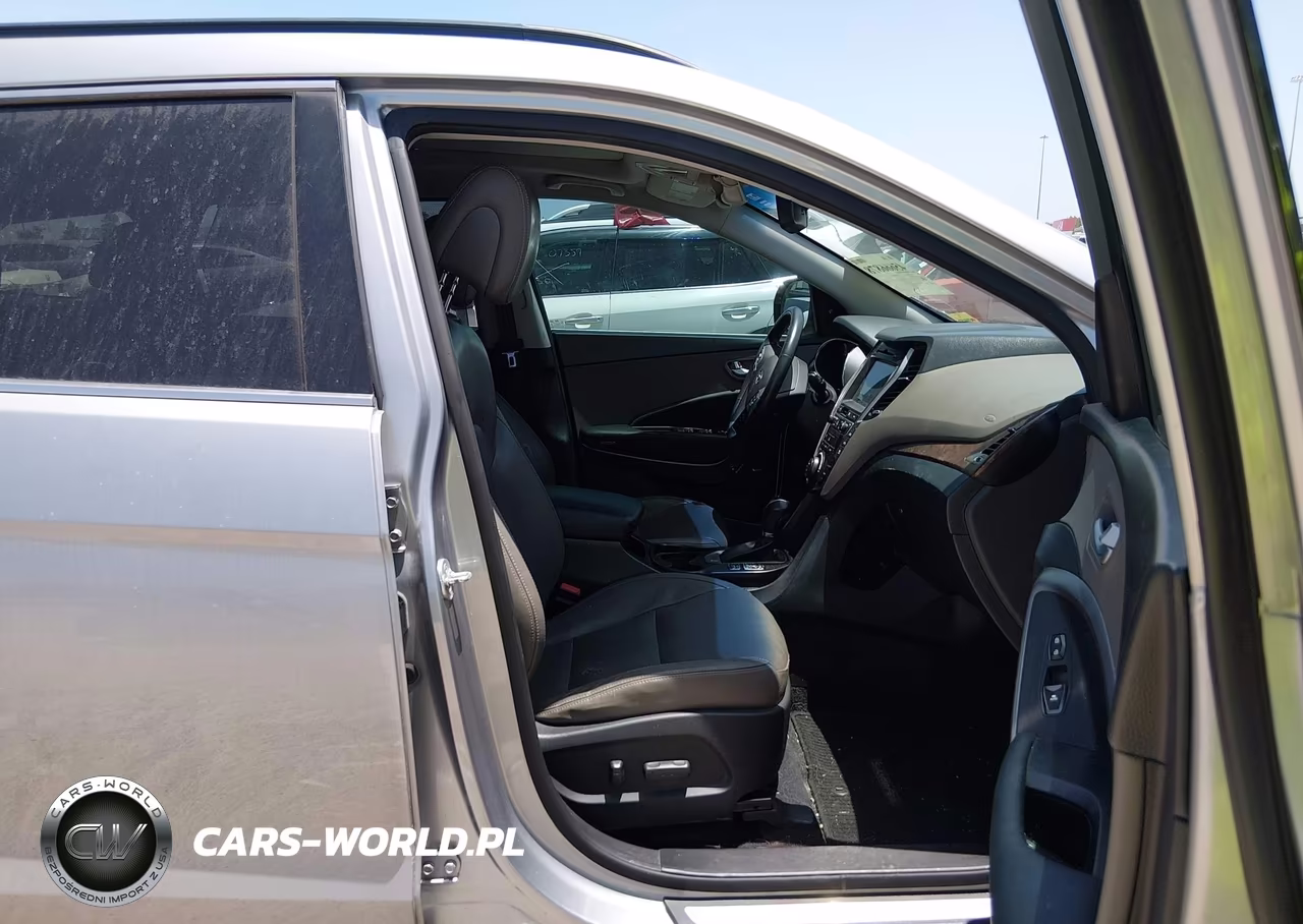 2017 Hyundai Santa Fe Limited Ultimate VIN:KM8SR4HF4HU185944 - 5