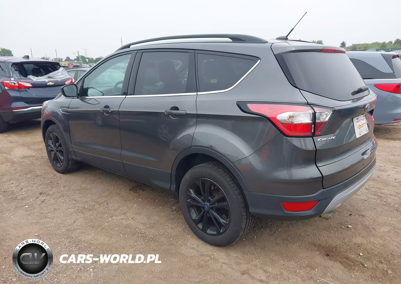 2018 Ford Escape Se VIN:1FMCU9GD7JUB29387 - 3