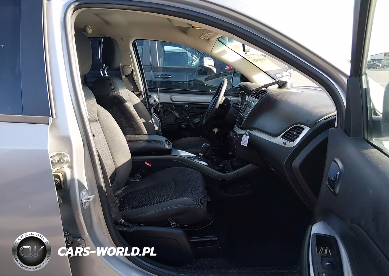 2017 Dodge Journey Se VIN:3C4PDCAB2HT701643 - 5
