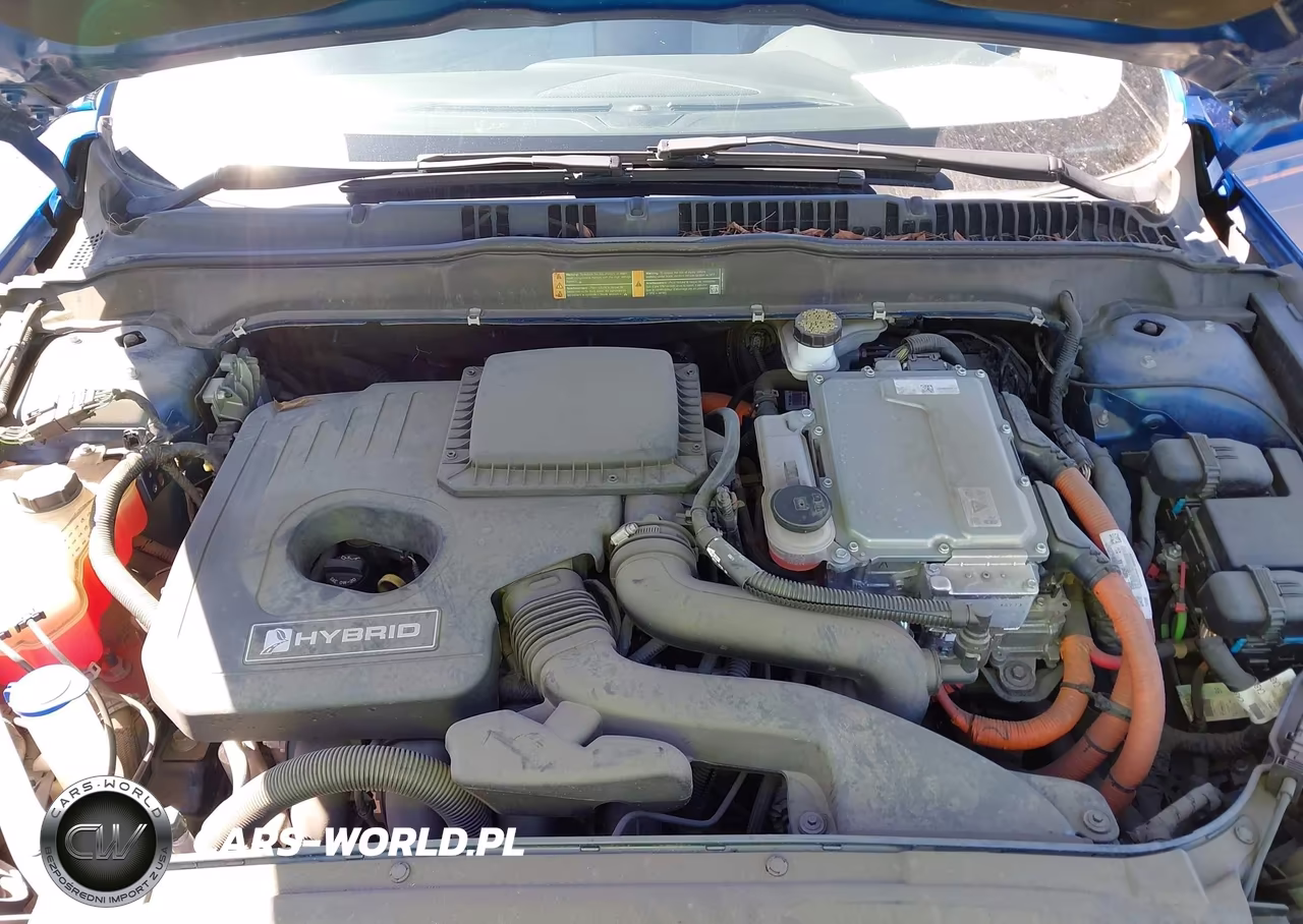 2018 Ford Fusion Hybrid S VIN:3FA6P0UU8JR243579 - 10