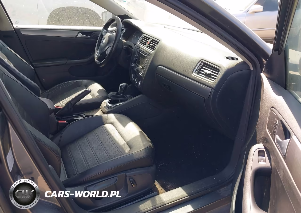 2014 Volkswagen Jetta 1.8T Sel VIN:3VWL17AJ4EM387437 - 5