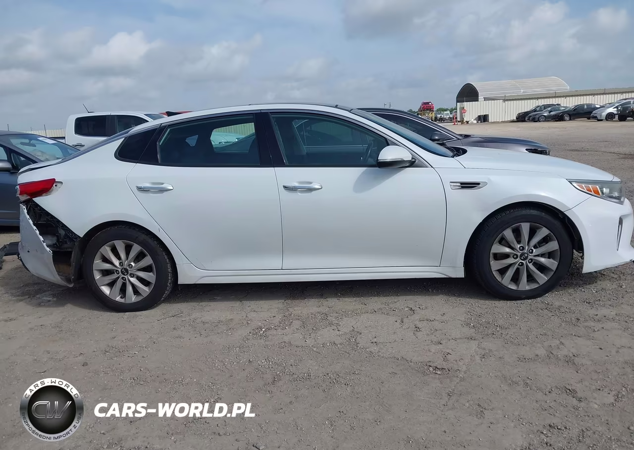 2018 Kia Optima Ex VIN:5XXGU4L32JG196636 - 13