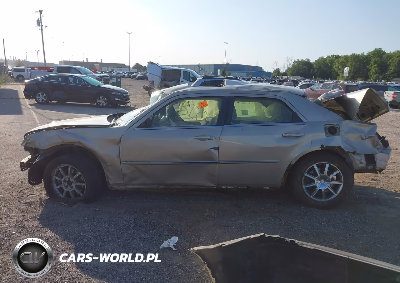 2008 Chrysler 300 Limited VIN:2C3LK33G78H220474 - 15