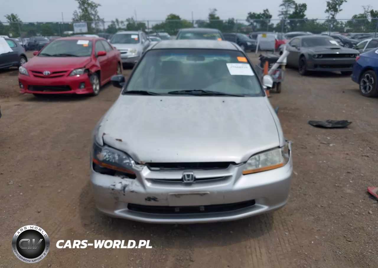1999 Honda Accord Lx VIN:1HGCG5646XA040699 - 12