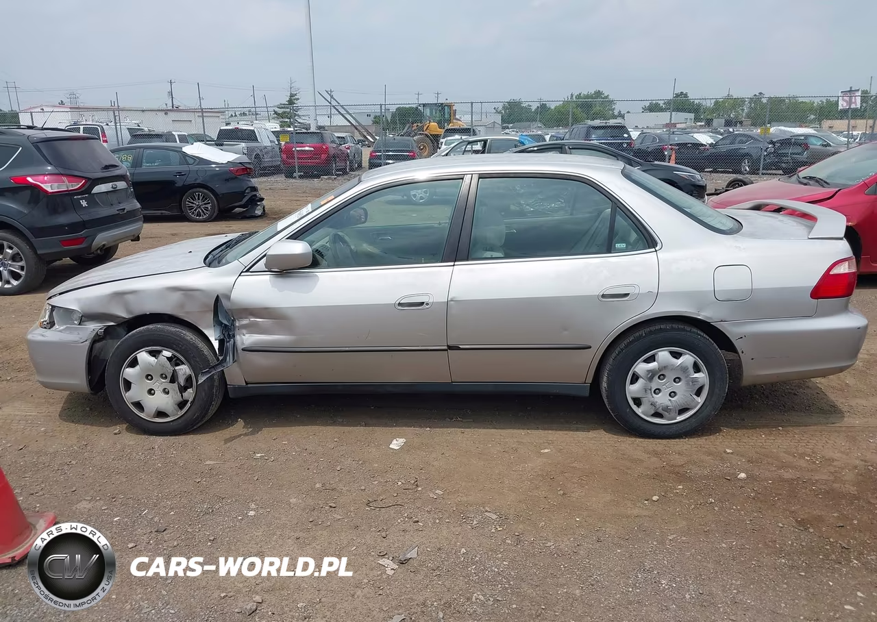 1999 Honda Accord Lx VIN:1HGCG5646XA040699 - 14
