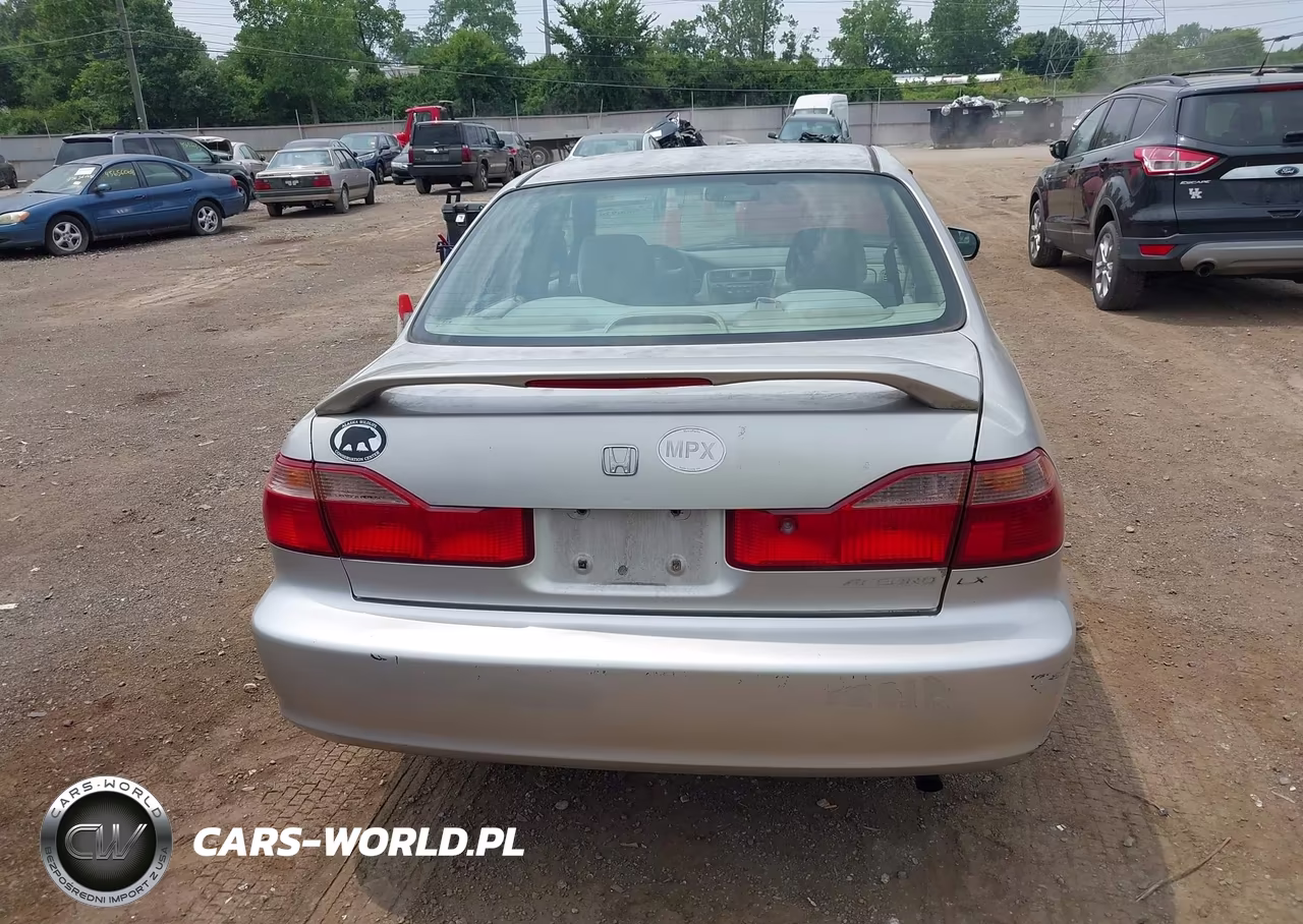 1999 Honda Accord Lx VIN:1HGCG5646XA040699 - 16