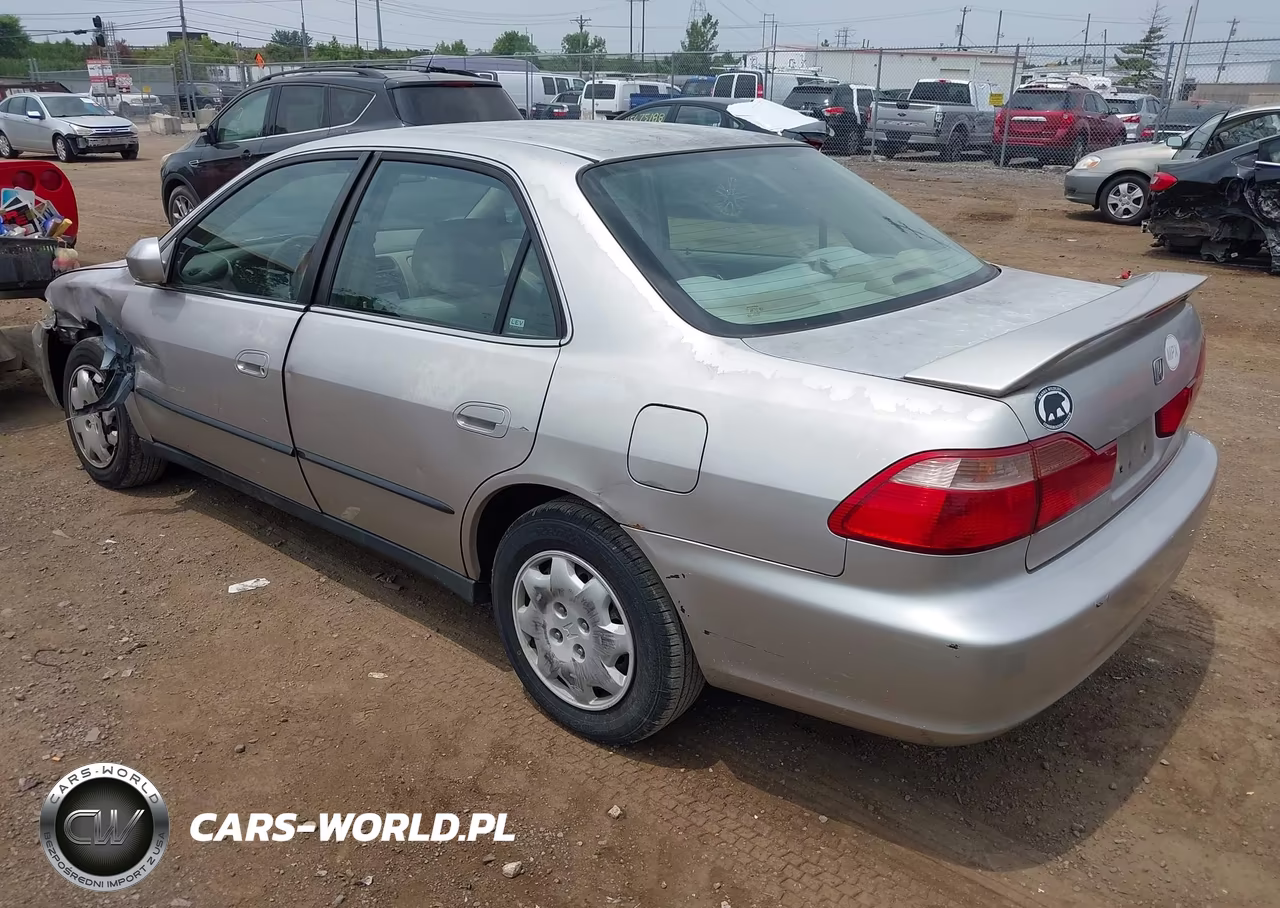 1999 Honda Accord Lx VIN:1HGCG5646XA040699 - 3