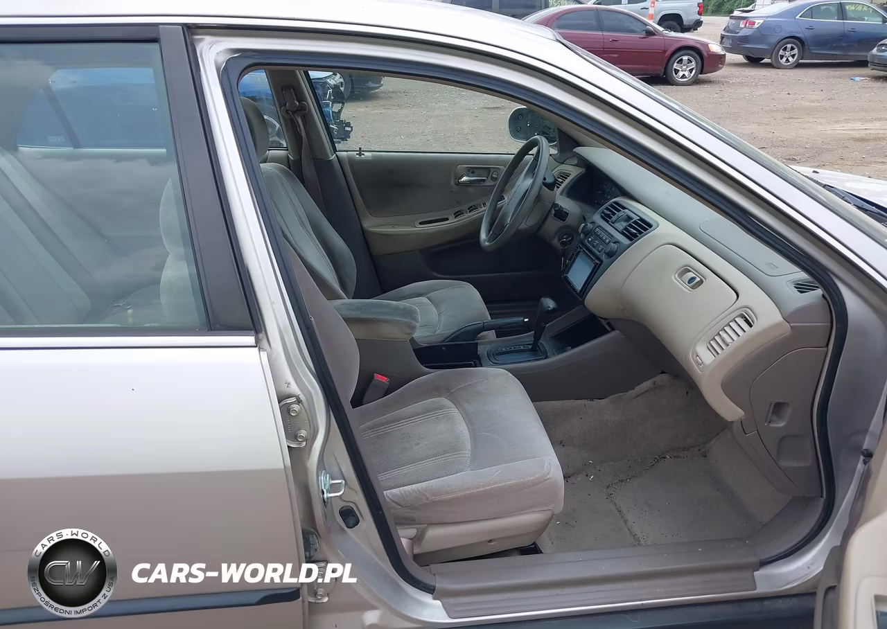 1999 Honda Accord Lx VIN:1HGCG5646XA040699 - 5
