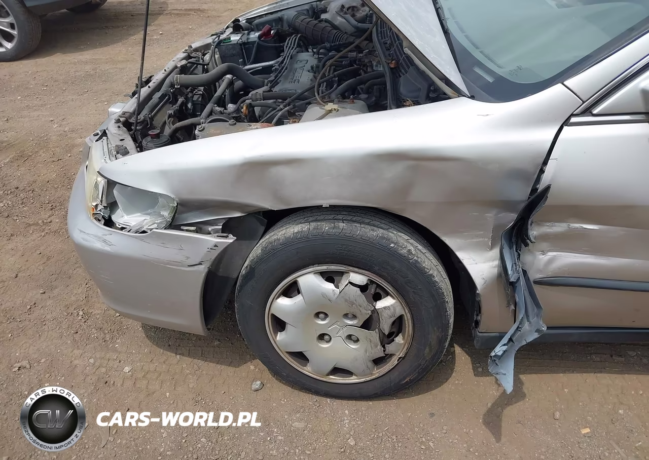 1999 Honda Accord Lx VIN:1HGCG5646XA040699 - 6