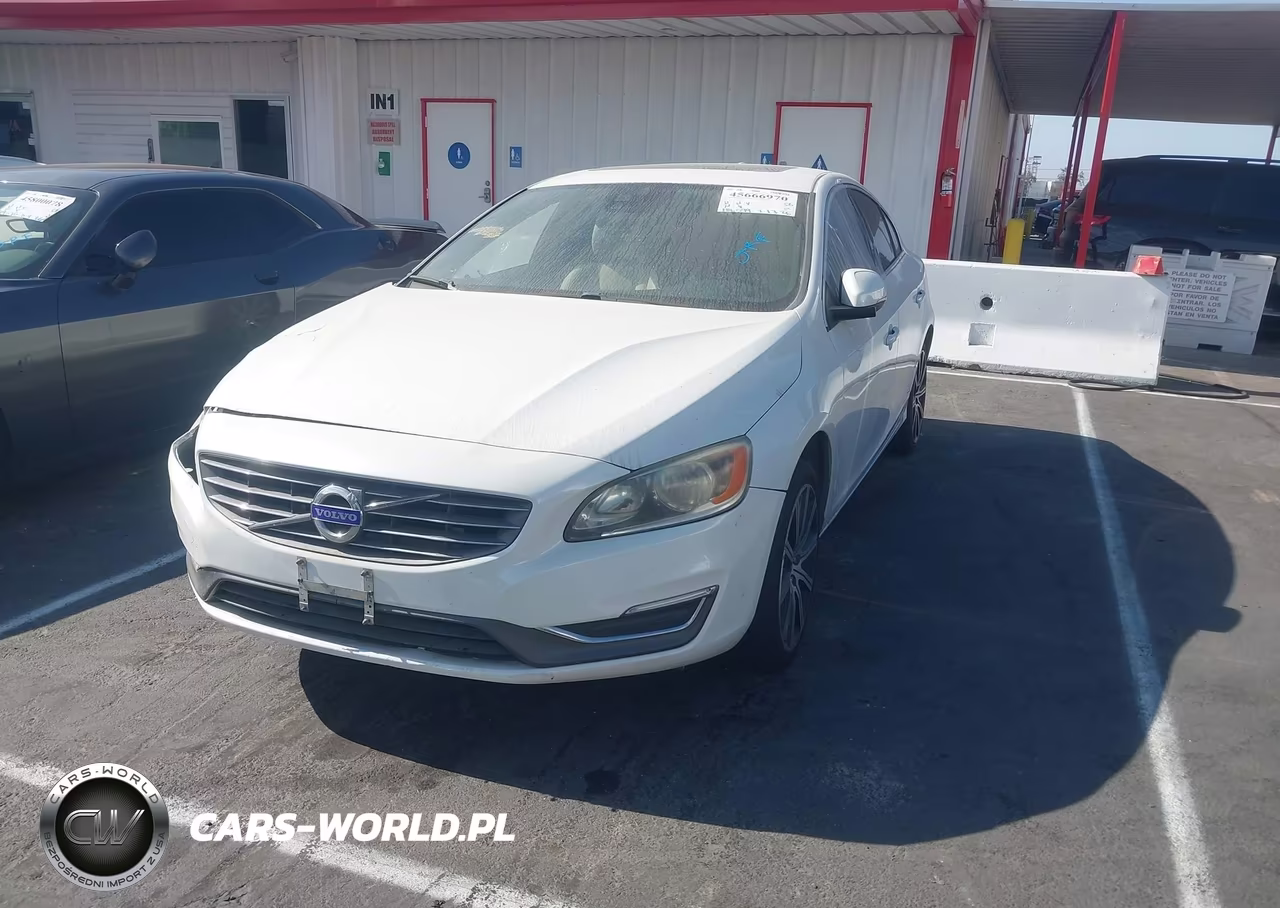2015 Volvo S60 T6 VIN:YV149MFB7F2318356 - 2