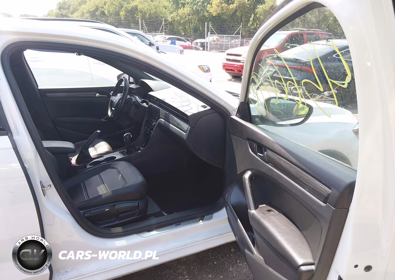2021 Volkswagen Passat 2.0T R-Line VIN:1VWMA7A38MC008767 - 5