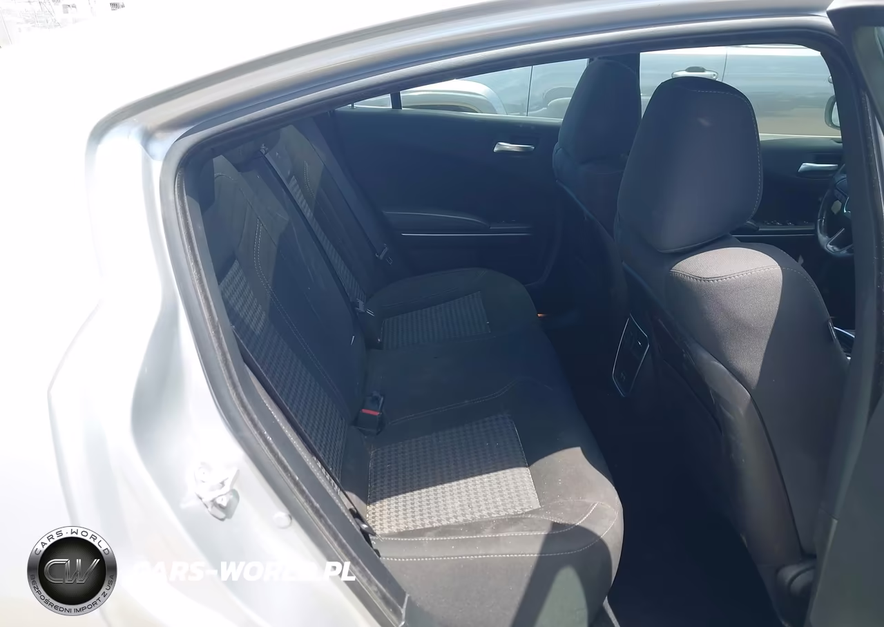 2019 Dodge Charger Sxt Rwd VIN:2C3CDXBG7KH754925 - 8
