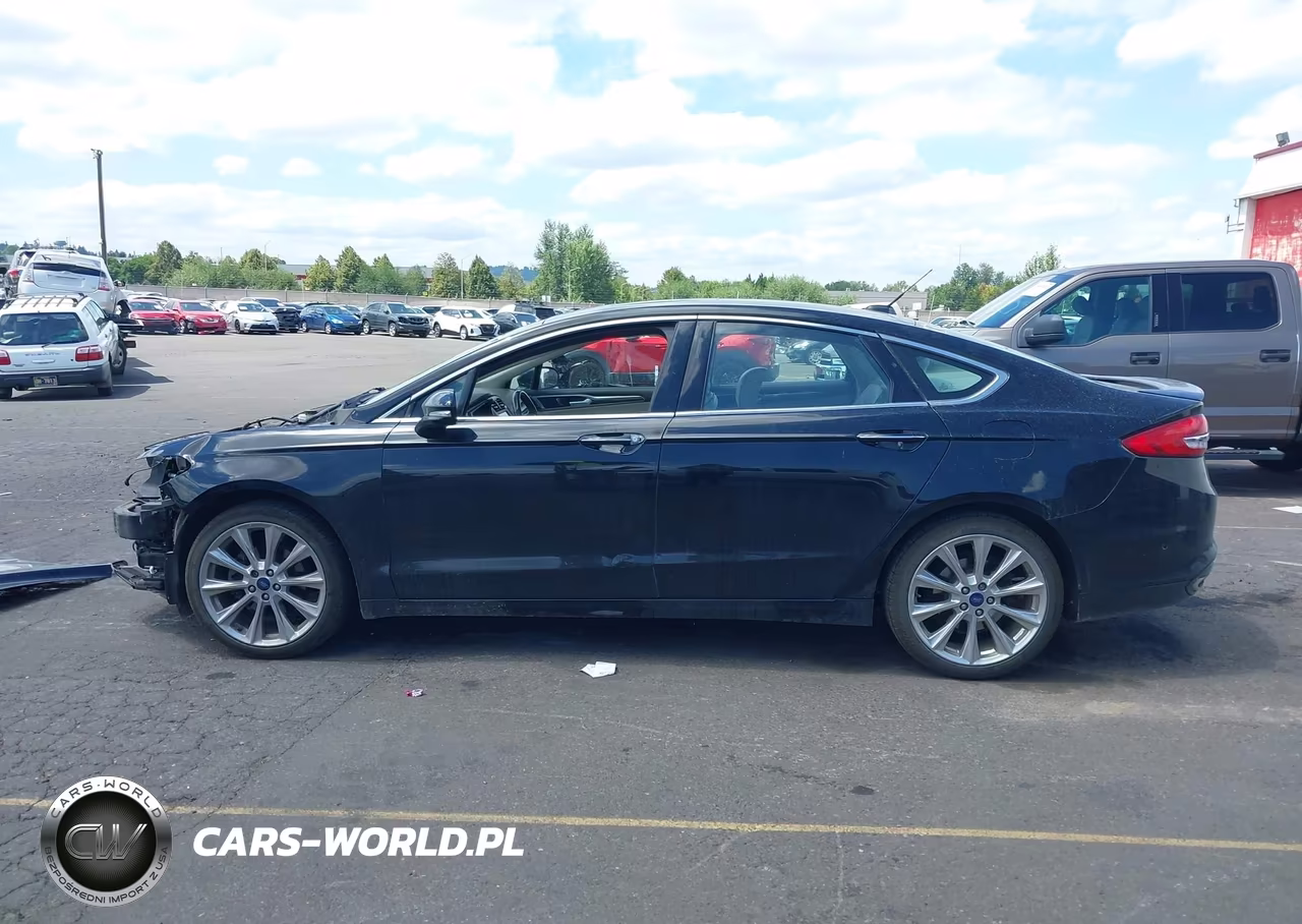2017 Ford Fusion Platinum VIN:3FA6P0D92HR265129 - 15