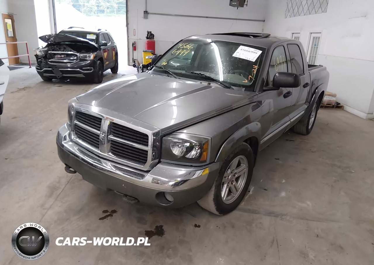 2007 Dodge Dakota Laramie VIN:1D7HW58P87S268976 - 2