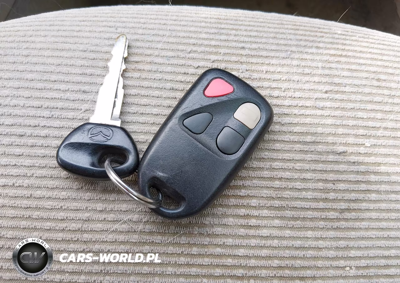 2003 Mazda Mazda6 I VIN:1YVFP80C335M25292 - 11