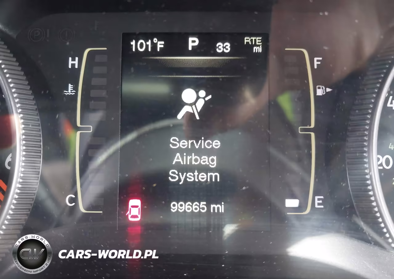 2015 Jeep Cherokee Latitude VIN:1C4PJLCB8FW706214 - 7