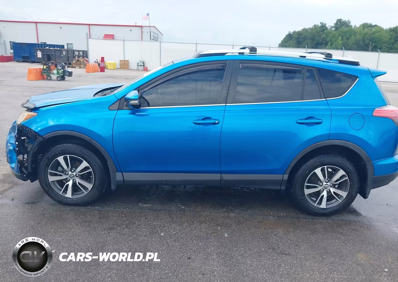 2016 Toyota Rav4 Xle VIN:JTMRFREV7GJ103242 - 14