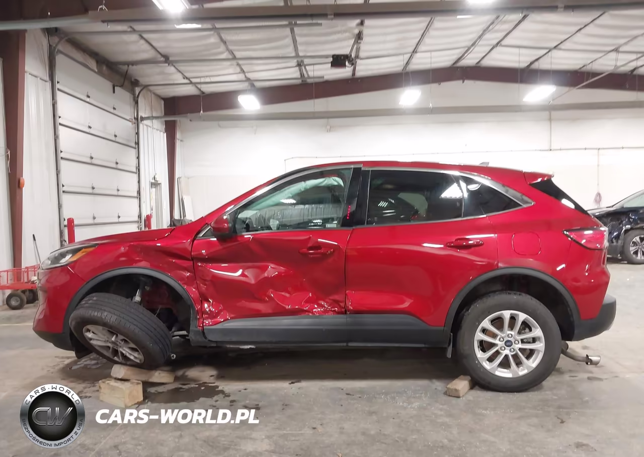 2020 Ford Escape Se VIN:1FMCU9G61LUC75353 - 13