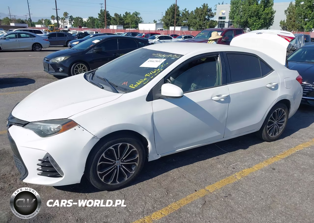 2017 Toyota Corolla Le VIN:5YFBURHE2HP569466 - 2