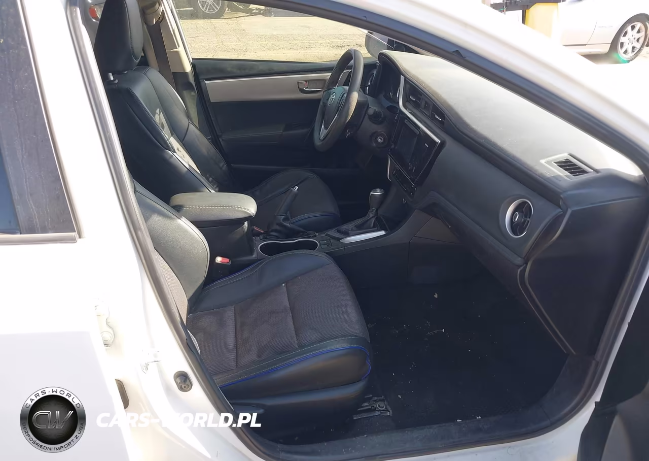 2017 Toyota Corolla Le VIN:5YFBURHE2HP569466 - 5