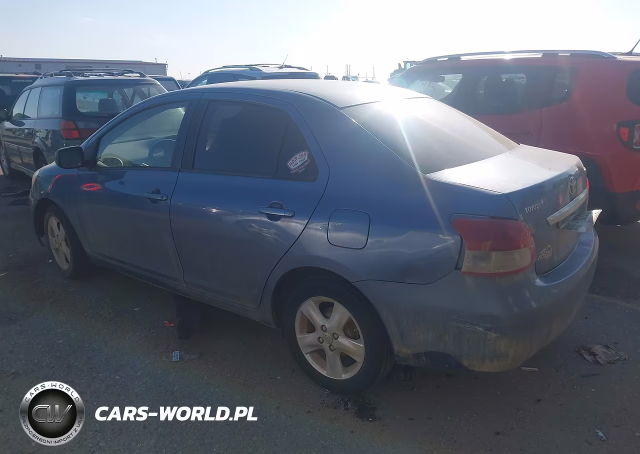 2008 Toyota Yaris VIN:JTDBT923X81255465 - 3