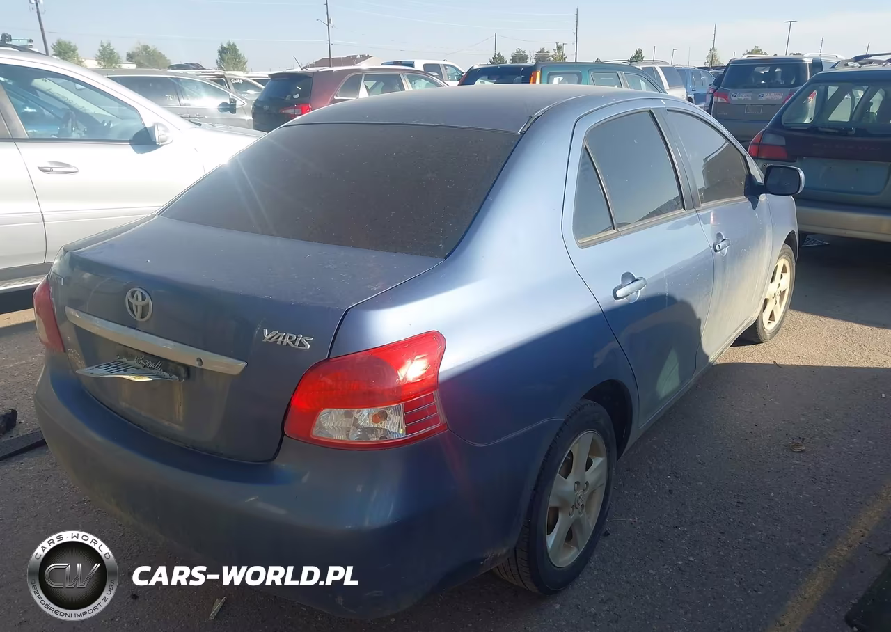 2008 Toyota Yaris VIN:JTDBT923X81255465 - 4