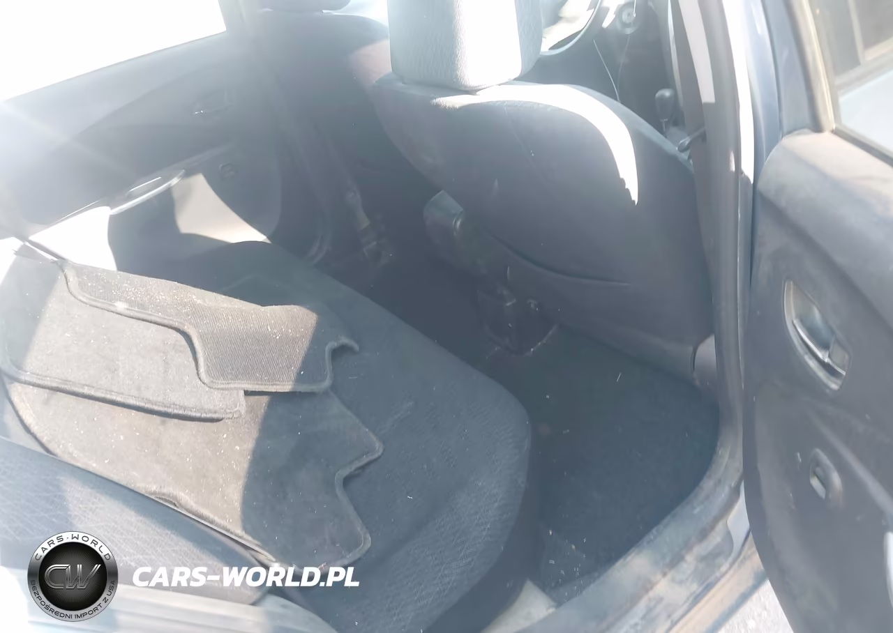 2008 Toyota Yaris VIN:JTDBT923X81255465 - 8