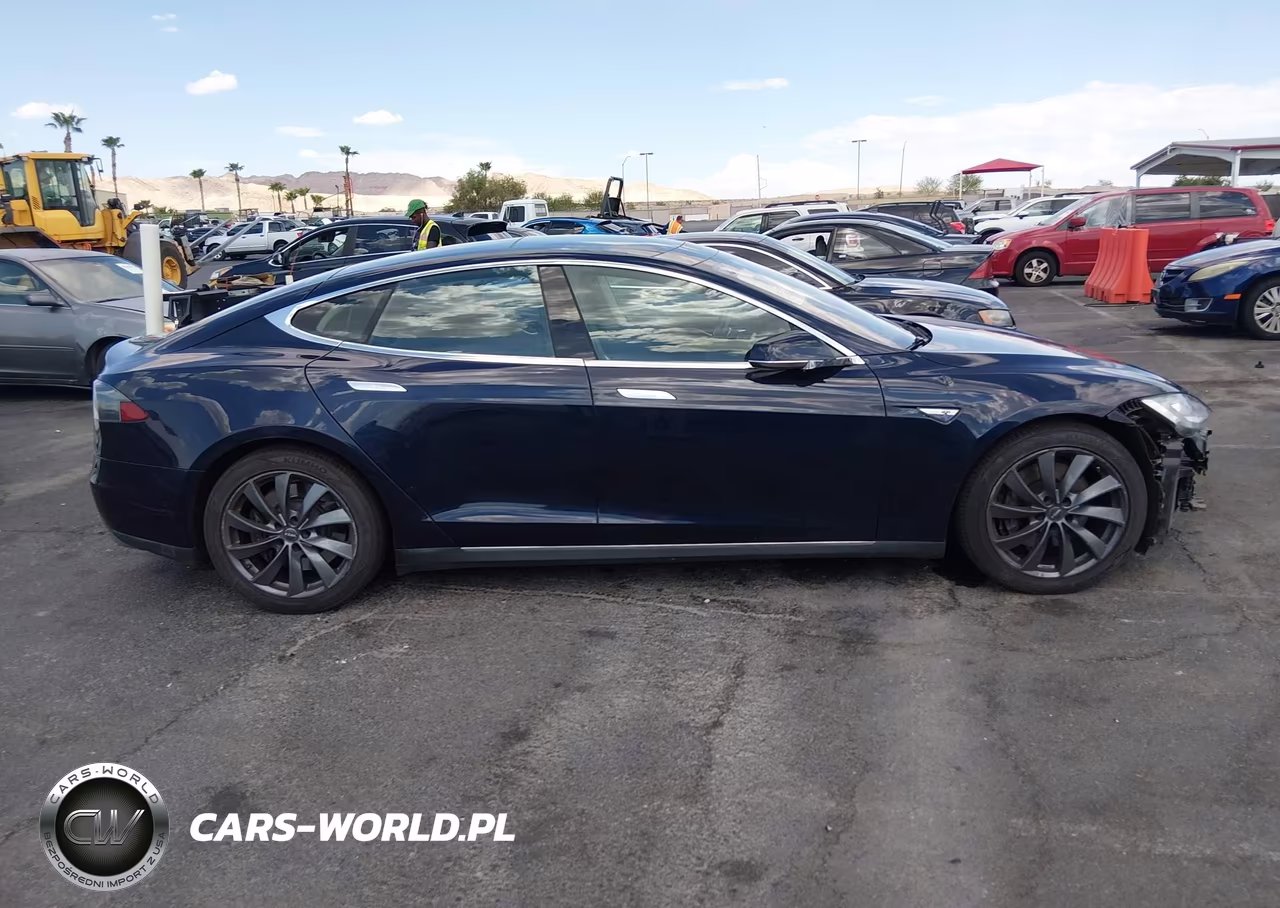 2015 Tesla Model S VIN:5YJSA1H24FFP77759 - 12
