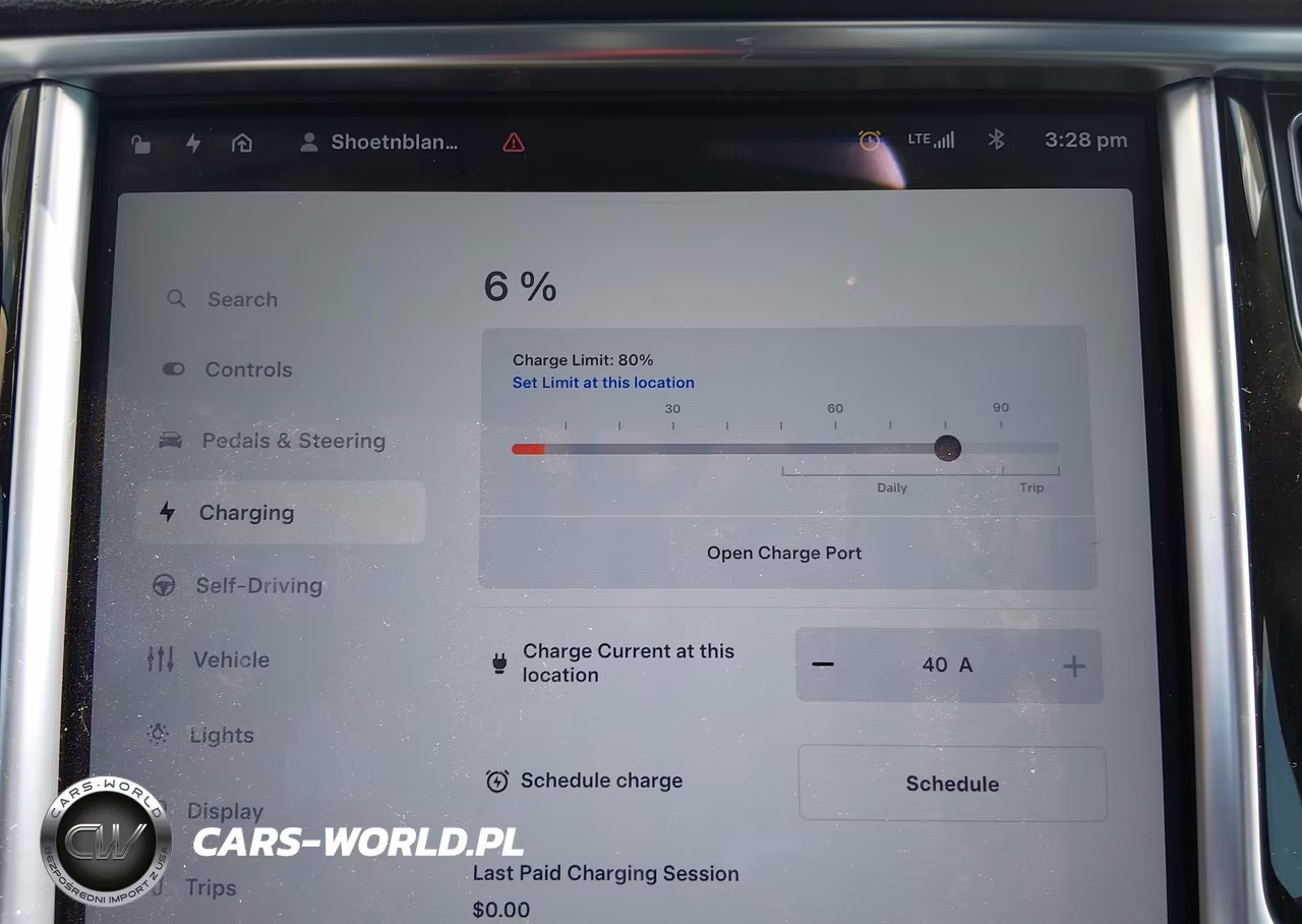 2015 Tesla Model S VIN:5YJSA1H24FFP77759 - 16