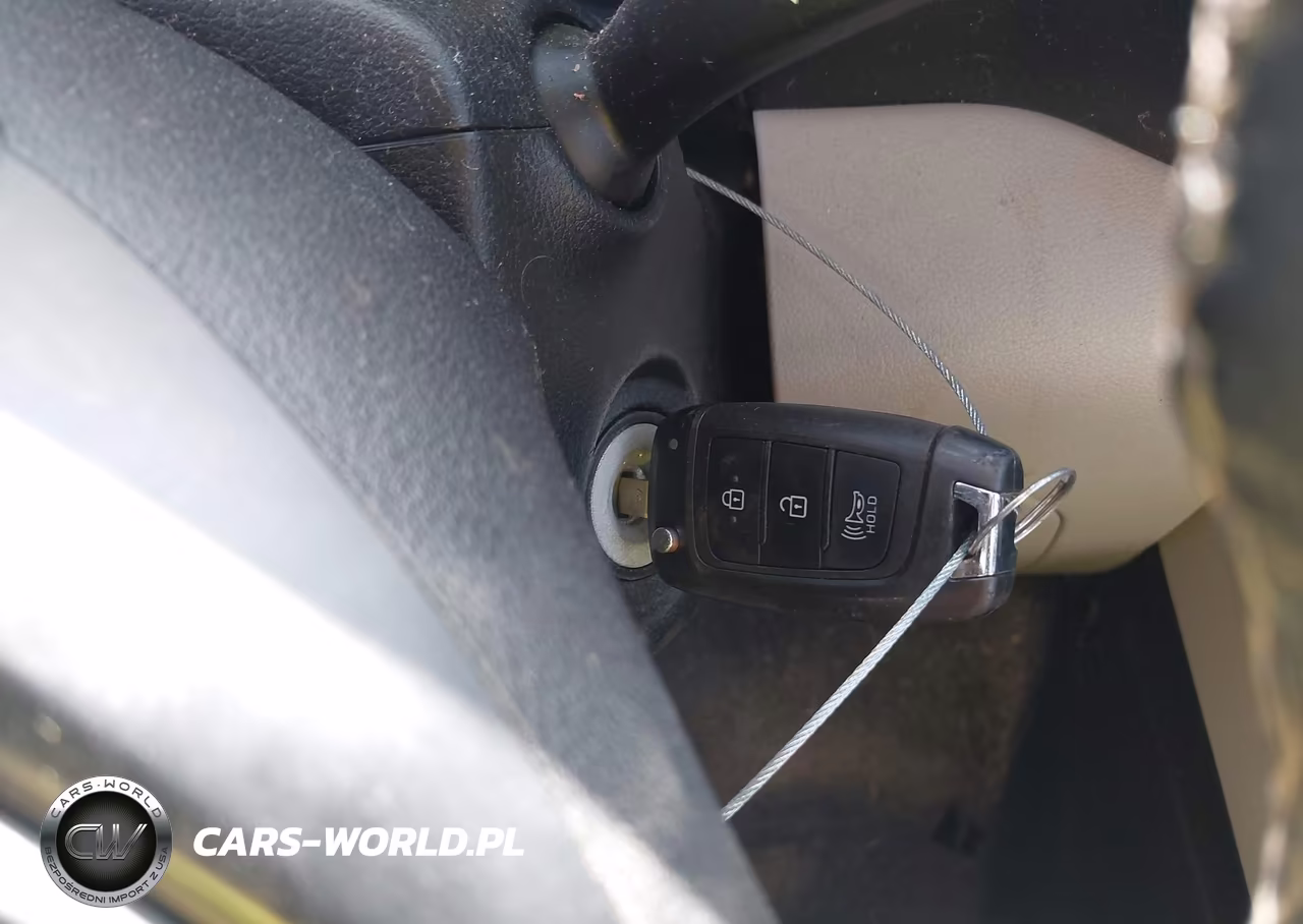 2021 Hyundai Venue Sel VIN:KMHRC8A39MU121268 - 11