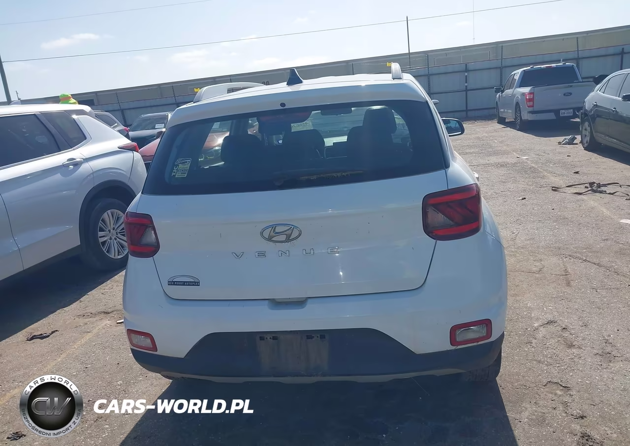 2021 Hyundai Venue Sel VIN:KMHRC8A39MU121268 - 17