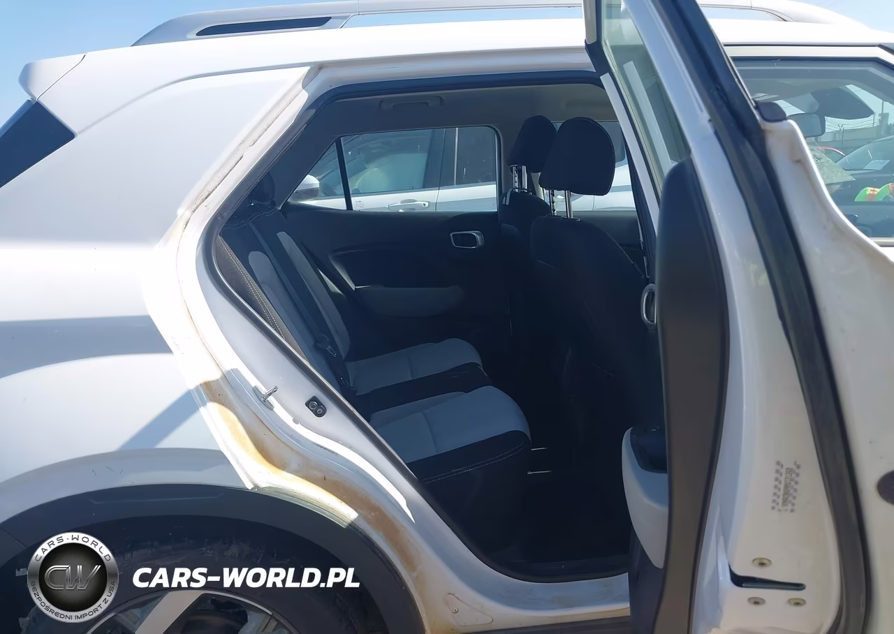 2021 Hyundai Venue Sel VIN:KMHRC8A39MU121268 - 8